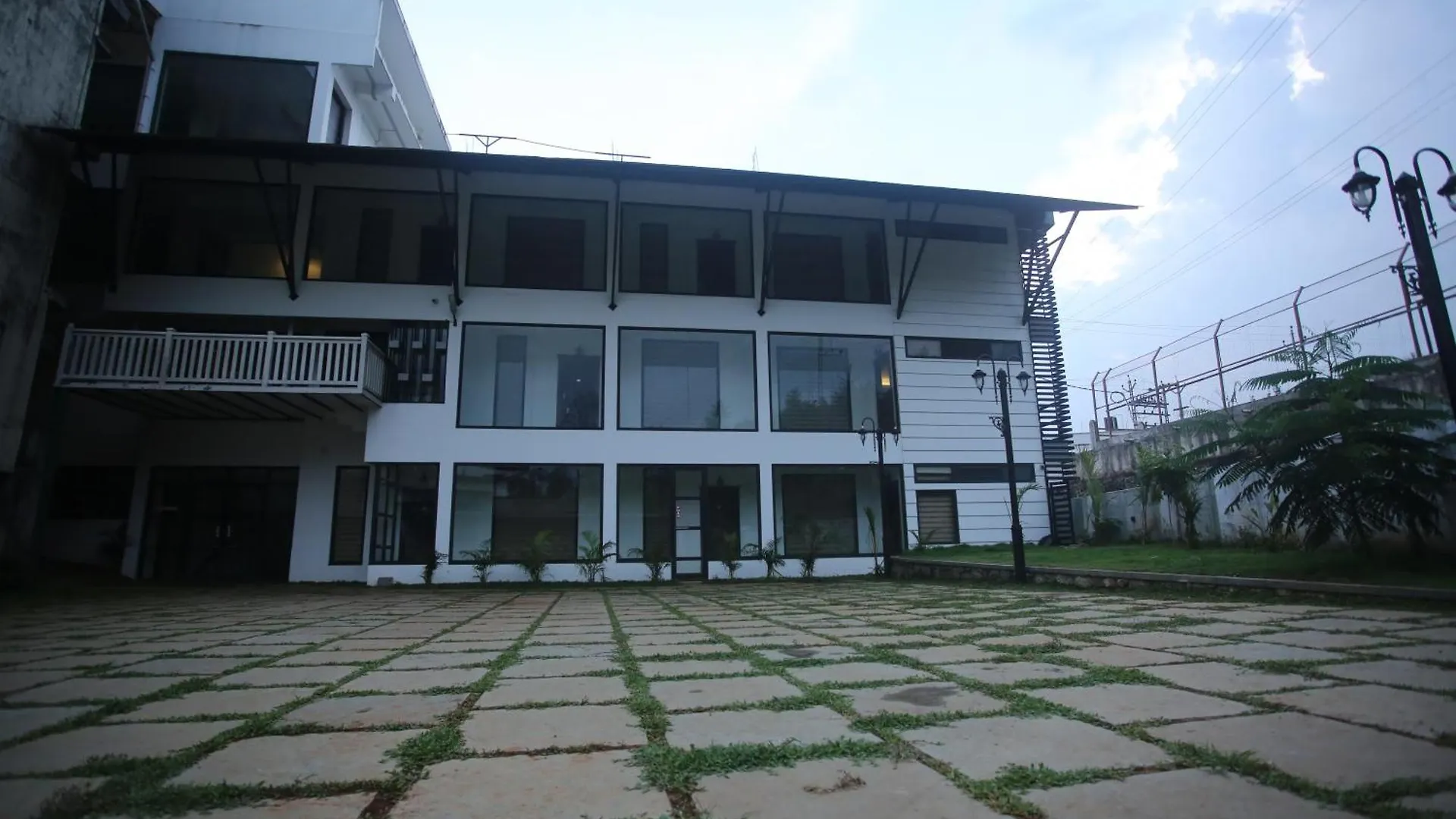 Hotel Thekkady Gavi Suites Vandiperiyār